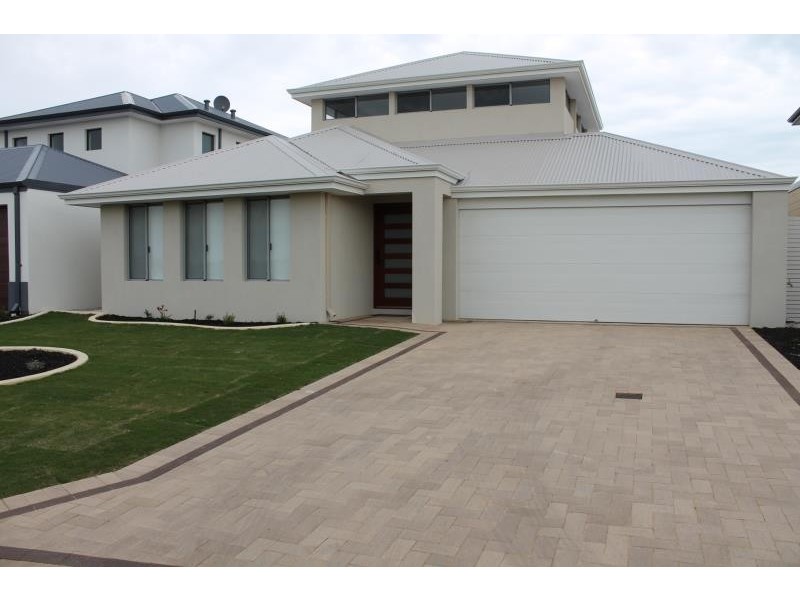 4 Lambert Cove, Secret Harbour WA 6173