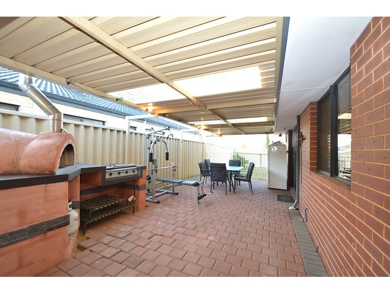 46 Amherst Road, Canning Vale WA 6155