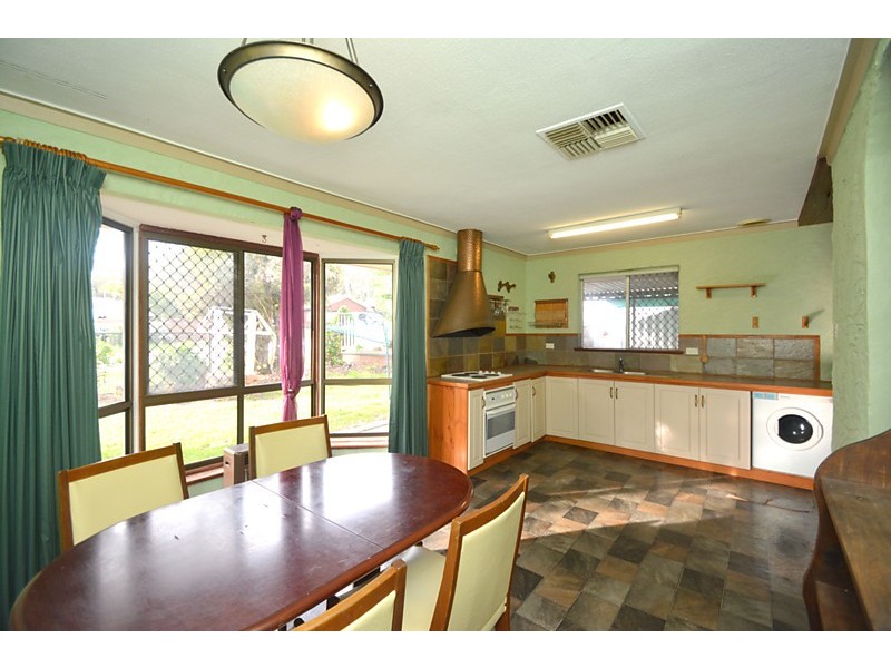 23 Deerness Way, Armadale WA 6112