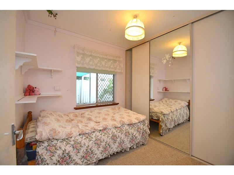 23 Deerness Way, Armadale WA 6112