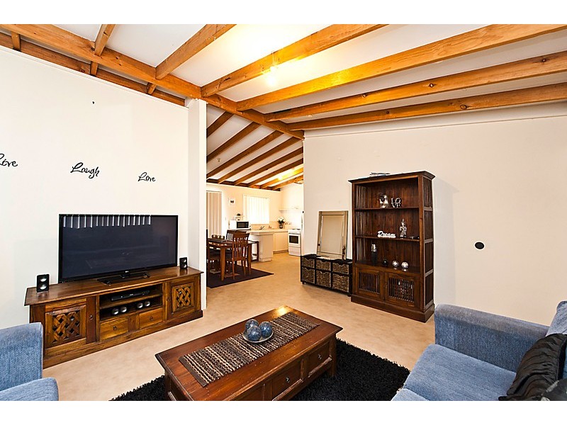 79 Crystaluna Drive, Golden Bay WA 6174