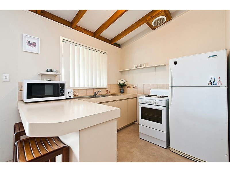 79 Crystaluna Drive, Golden Bay WA 6174