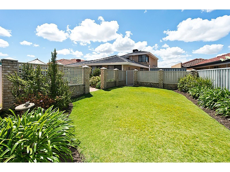 18 Twin Branch Rise, Leeming WA 6149
