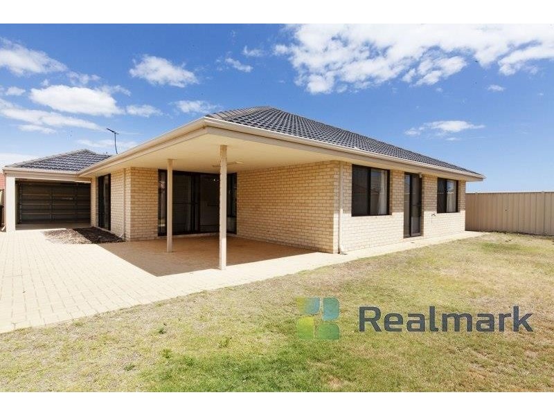 10 Lavinia Crescent, Secret Harbour WA 6173