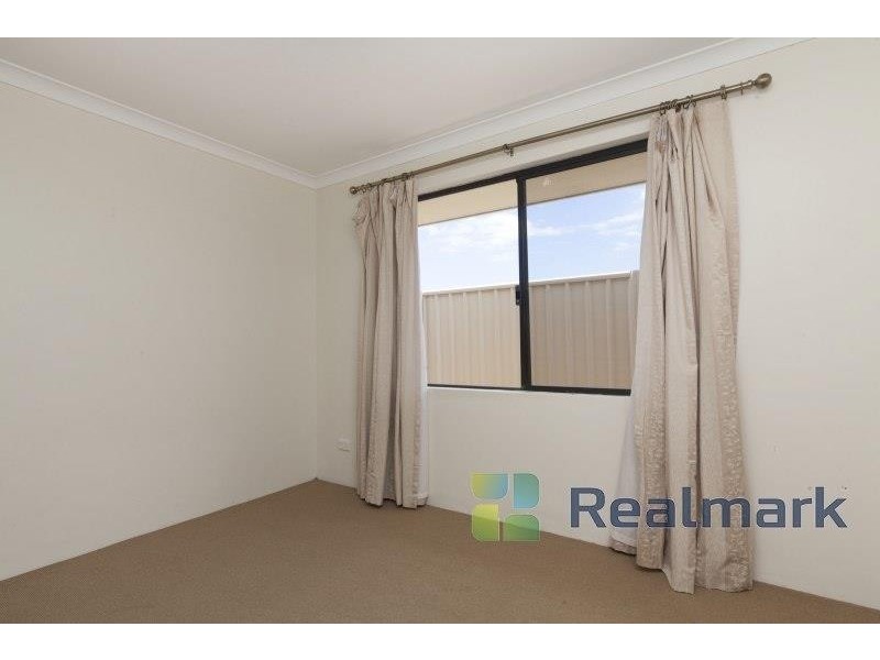 10 Lavinia Crescent, Secret Harbour WA 6173