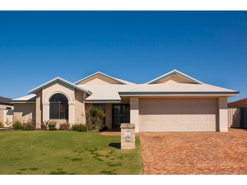 19 Porto Santo Green, Secret Harbour WA 6173