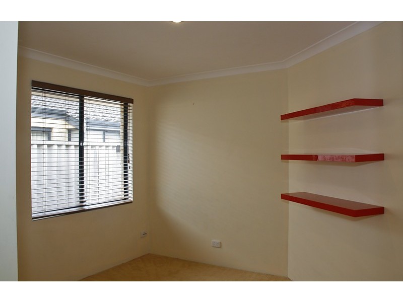 19 Porto Santo Green, Secret Harbour WA 6173