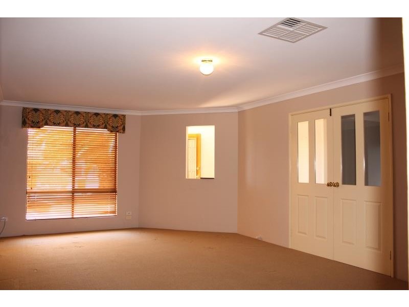 21 Swanson Way, Secret Harbour WA 6173