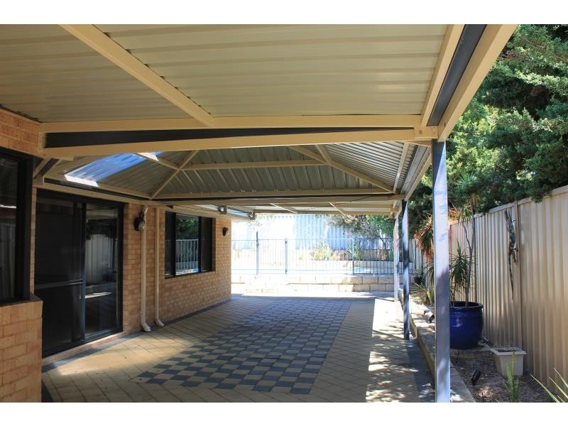 21 Swanson Way, Secret Harbour WA 6173