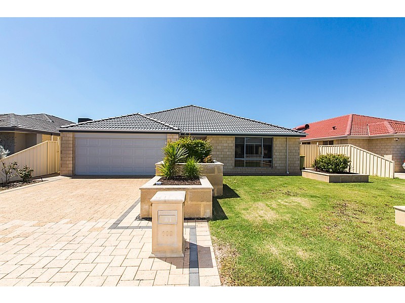 102 Sheffield Road, Wattle Grove WA 6107