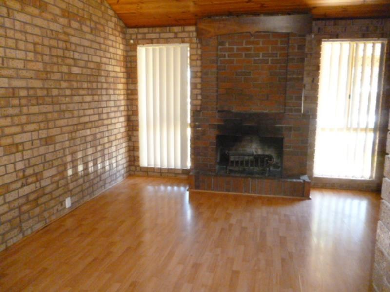 42 Minderoo Crescent, Golden Bay WA 6174