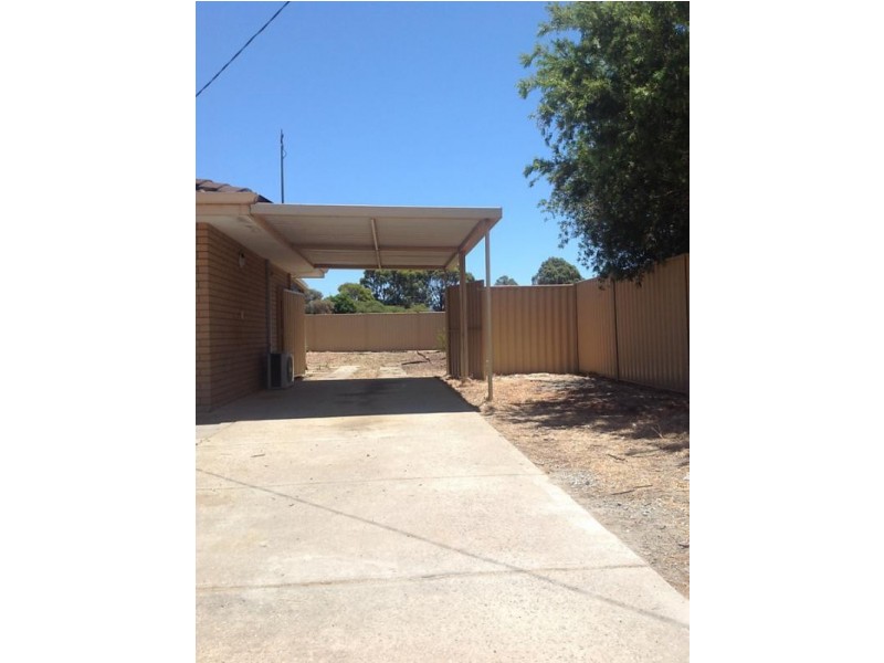 2 Sun Place, Greenfields WA 6210