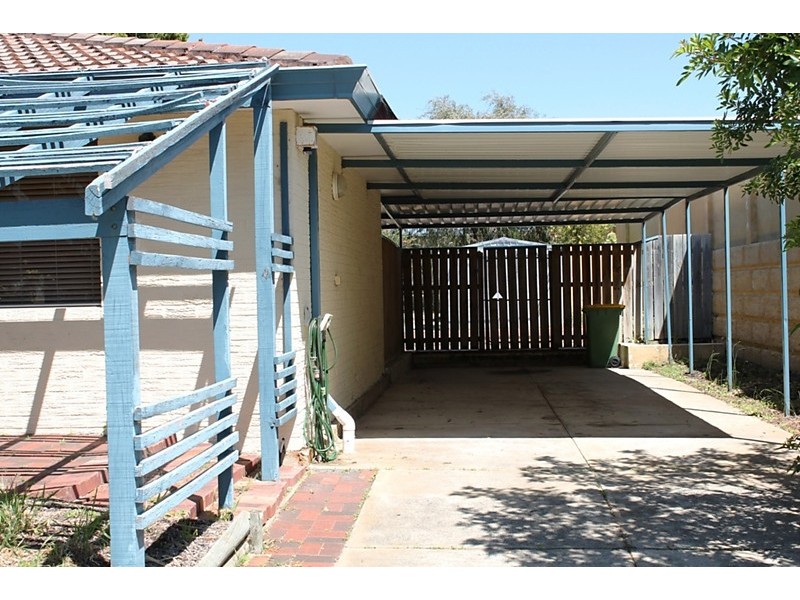 72 Crystaluna Drive, Golden Bay WA 6174