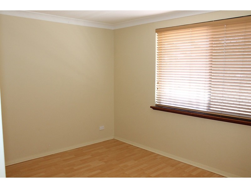 72 Crystaluna Drive, Golden Bay WA 6174