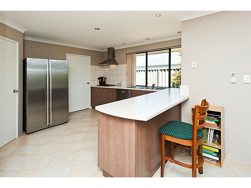 52 Marlin Way, Singleton WA 6175