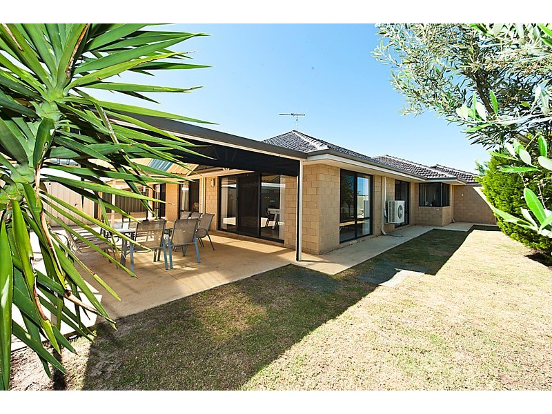 52 Marlin Way, Singleton WA 6175
