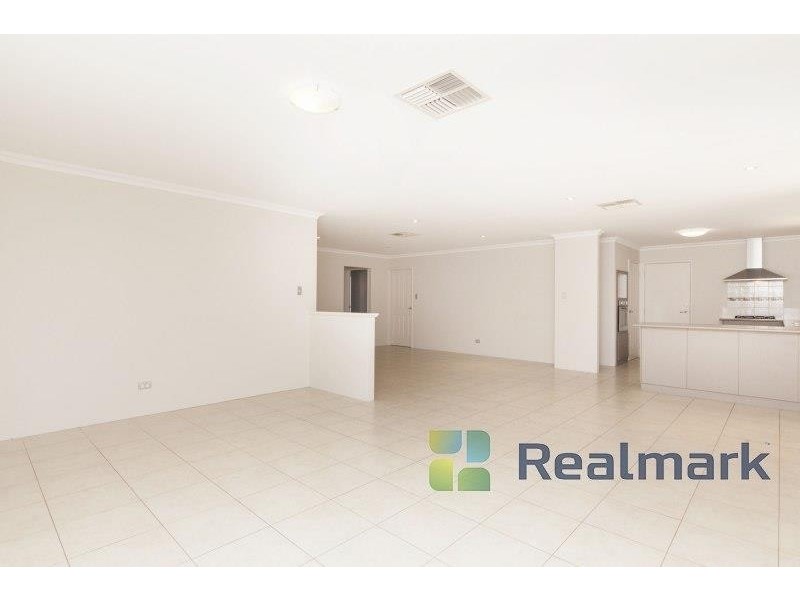 12 Rosebay Grove, Singleton WA 6175