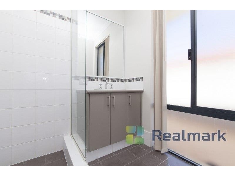 12 Rosebay Grove, Singleton WA 6175