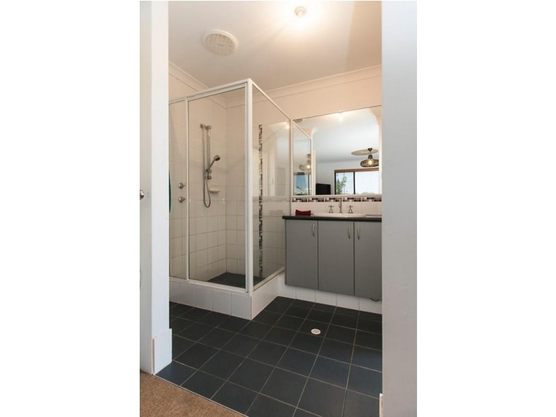 28 Murrin Loop, Lakelands WA 6180