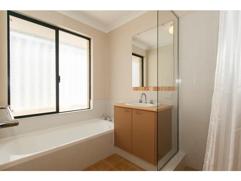 7 Granby Road, Secret Harbour WA 6173