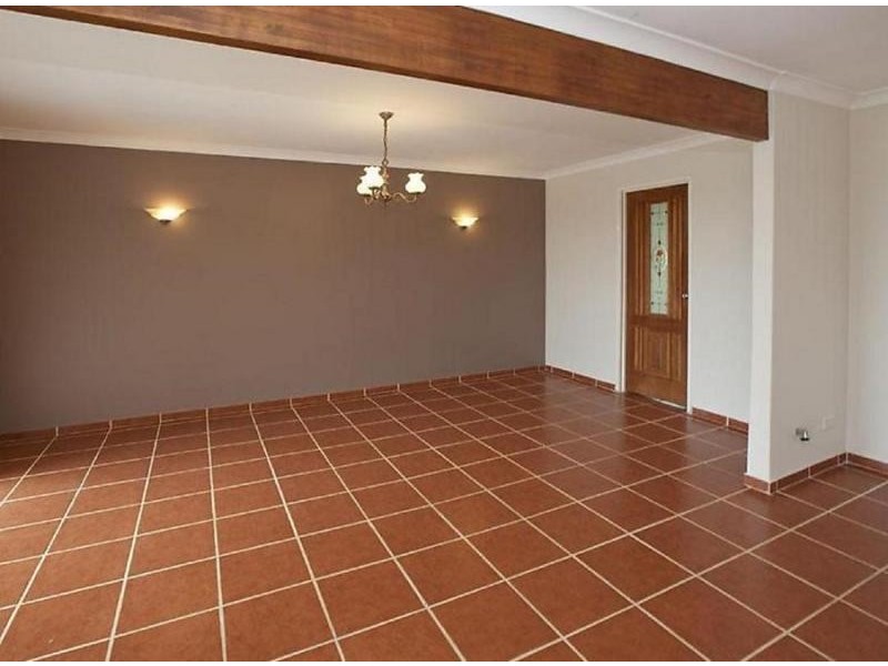 13 Southern River Road, Gosnells WA 6110