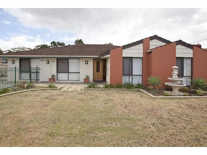 13 Southern River Road, Gosnells WA 6110