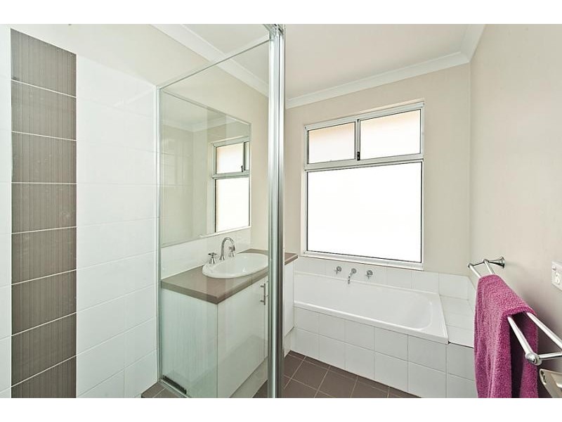 132 Tangadee Road, Golden Bay WA 6174