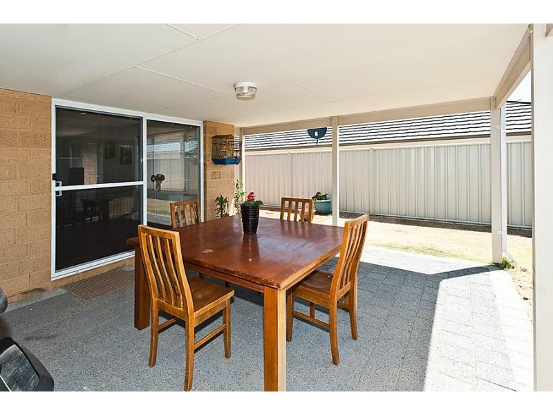 132 Tangadee Road, Golden Bay WA 6174