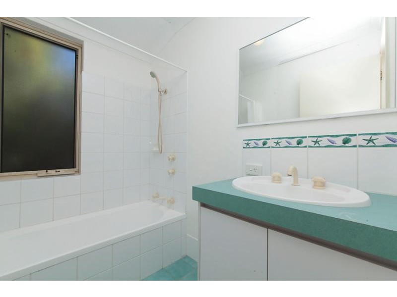 30 Ellendale Street, Golden Bay WA 6174