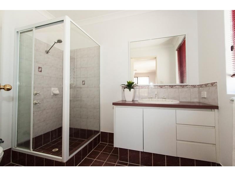 2 Lombadina Parade, Secret Harbour WA 6173