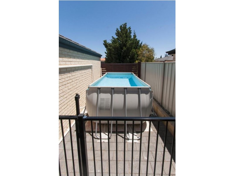 2 Lombadina Parade, Secret Harbour WA 6173