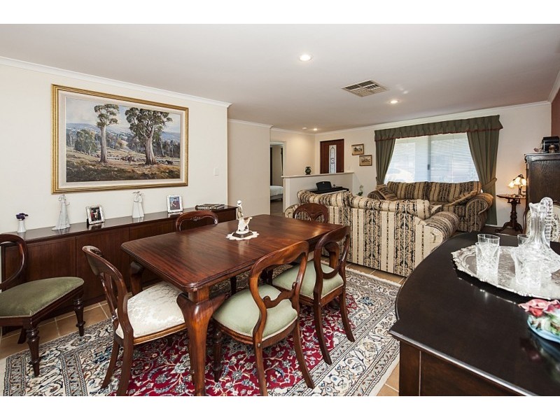 15 Montilla Crescent, Port Kennedy WA 6172