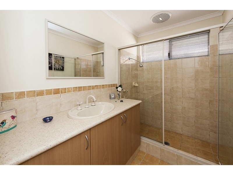15 Montilla Crescent, Port Kennedy WA 6172