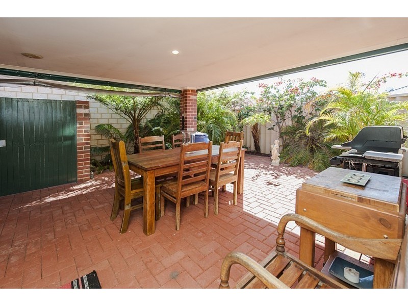 15 Montilla Crescent, Port Kennedy WA 6172