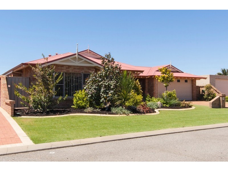 7 St Kitts Boulevard, Secret Harbour WA 6173