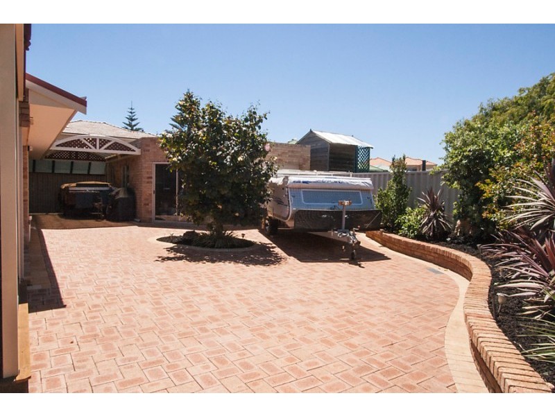 7 St Kitts Boulevard, Secret Harbour WA 6173