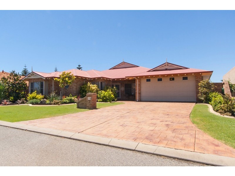 7 St Kitts Boulevard, Secret Harbour WA 6173