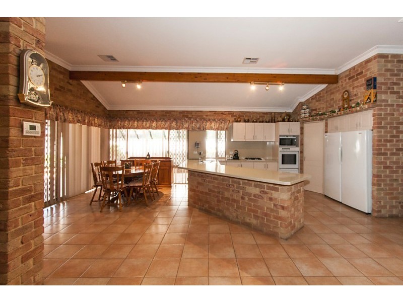 7 St Kitts Boulevard, Secret Harbour WA 6173