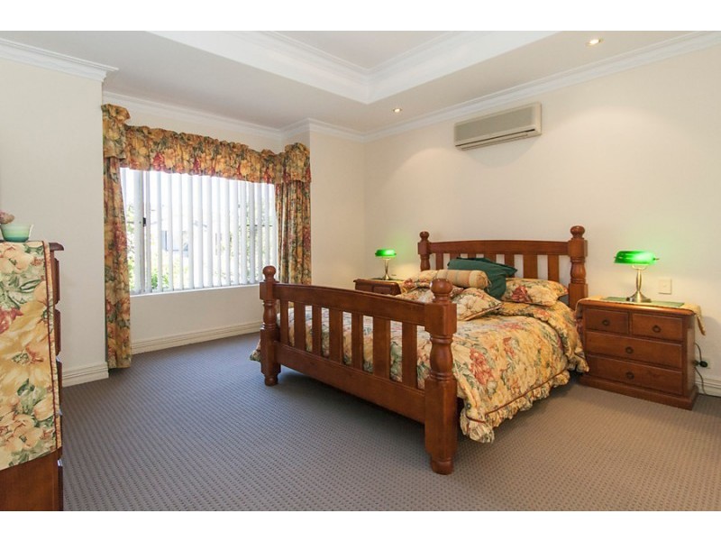 7 St Kitts Boulevard, Secret Harbour WA 6173