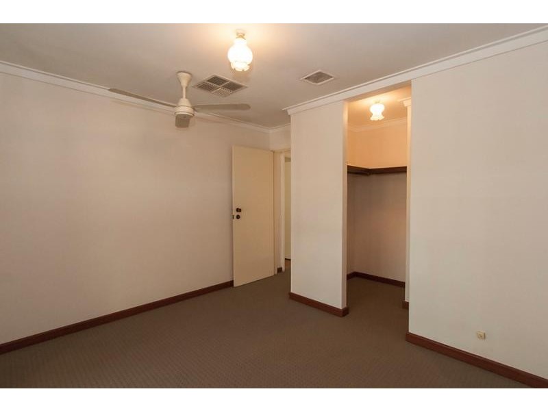 13 Irrawaddy Drive, Greenfields WA 6210