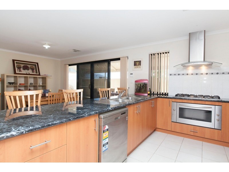 21 Gantheaume Parade, Secret Harbour WA 6173