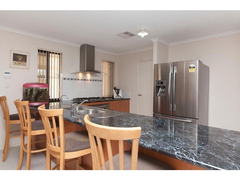 21 Gantheaume Parade, Secret Harbour WA 6173