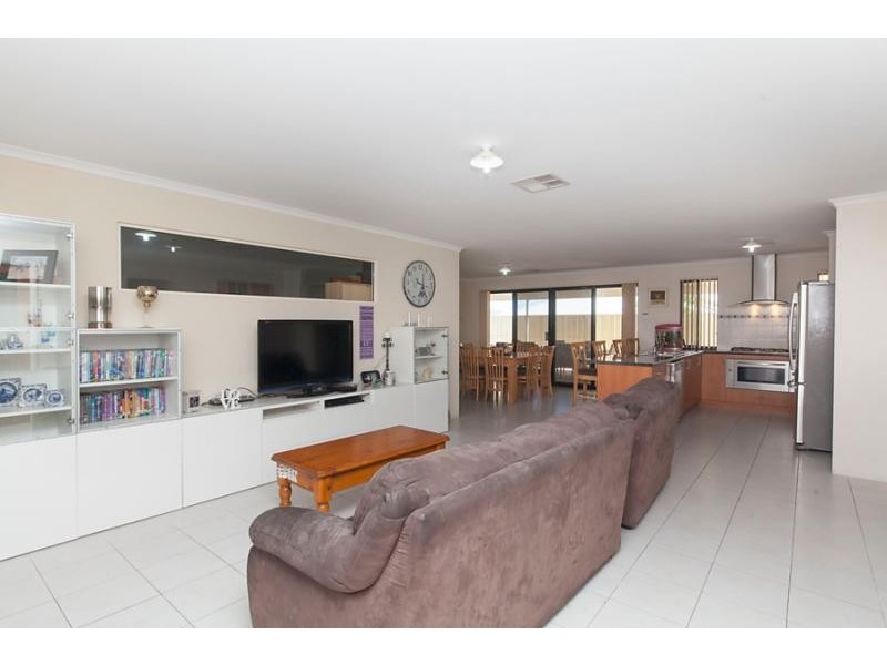 21 Gantheaume Parade, Secret Harbour WA 6173