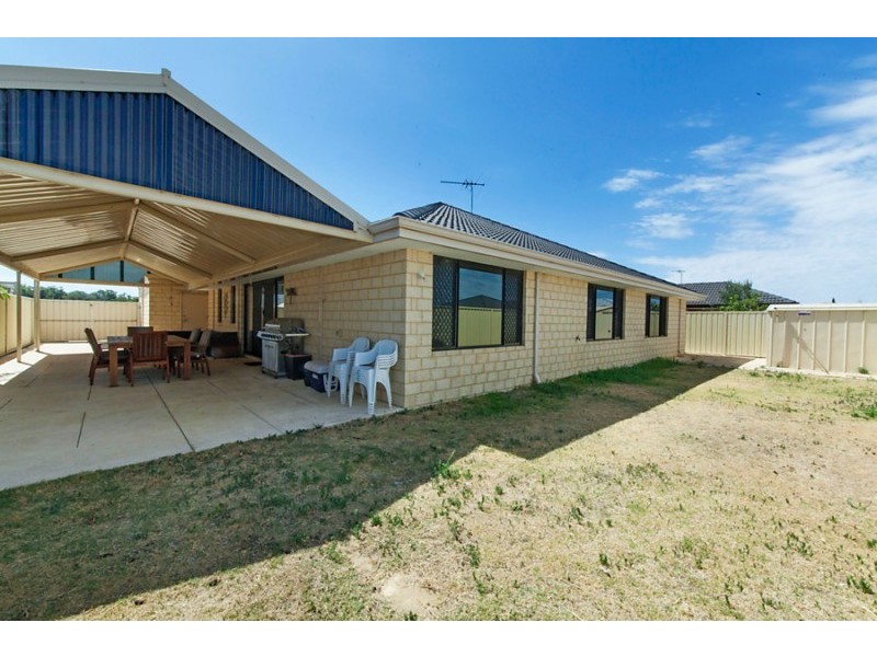 21 Gantheaume Parade, Secret Harbour WA 6173