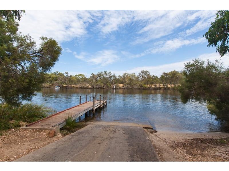 Lot 555, 67 Nancarrow Way, Ravenswood WA 6208