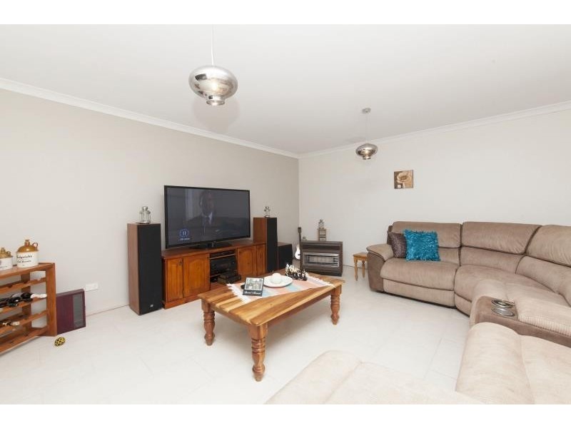 10 Tamar Break, Madora Bay WA 6210