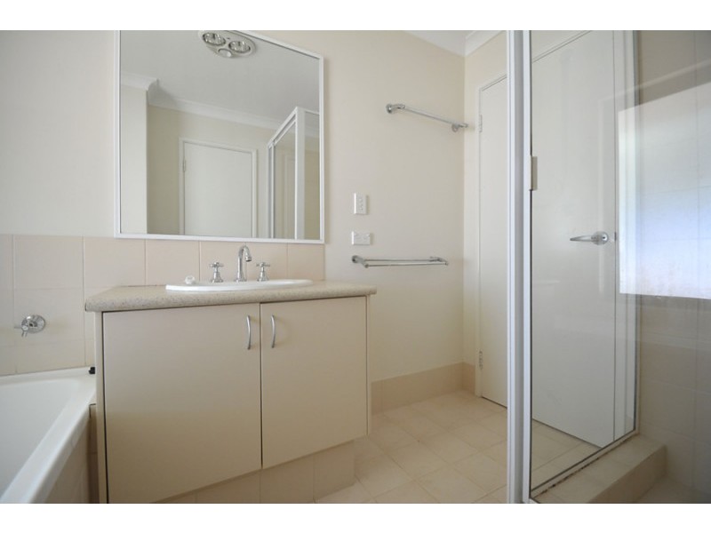 1/21 Friar Road, Armadale WA 6112