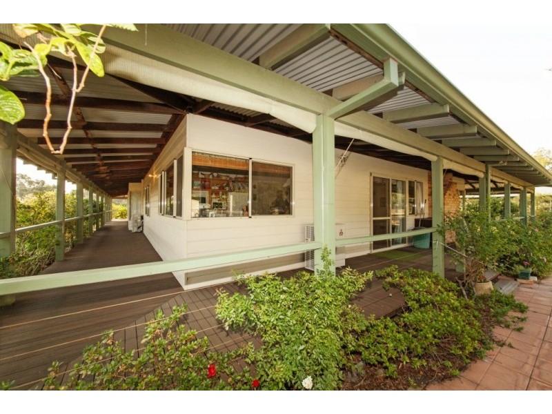 28 Pollard Cross West, Cardup WA 6122