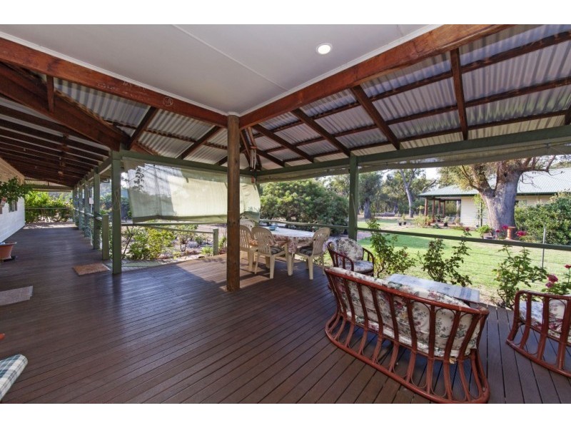 28 Pollard Cross West, Cardup WA 6122