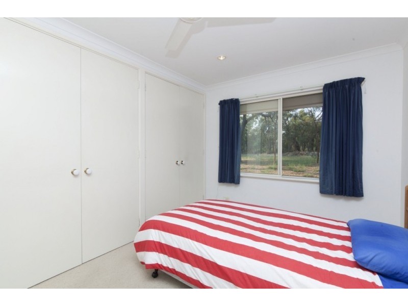 28 Pollard Cross West, Cardup WA 6122